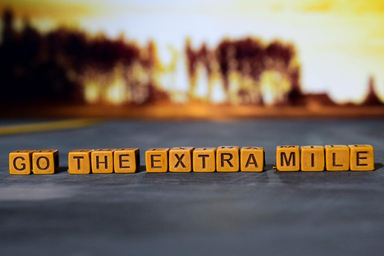 Going the Extra Mile – What it Means & Why it Makes a Difference